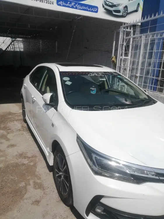 Toyota Corolla 2018 for Sale in Peshawar Image-1