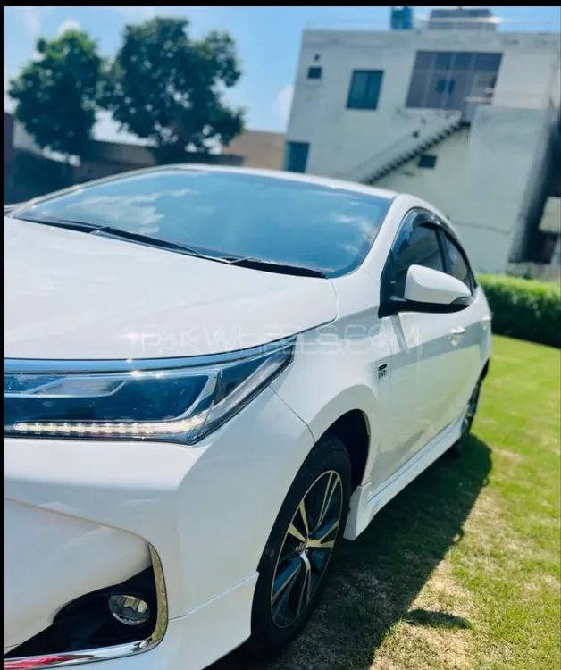 Toyota Corolla 2021 for Sale in Lahore Image-1