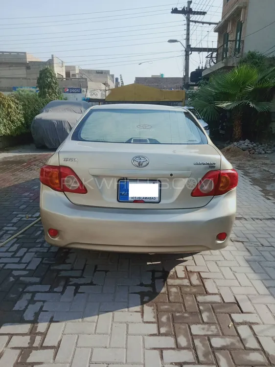 Toyota Corolla 2010 for Sale in Faisalabad Image-1