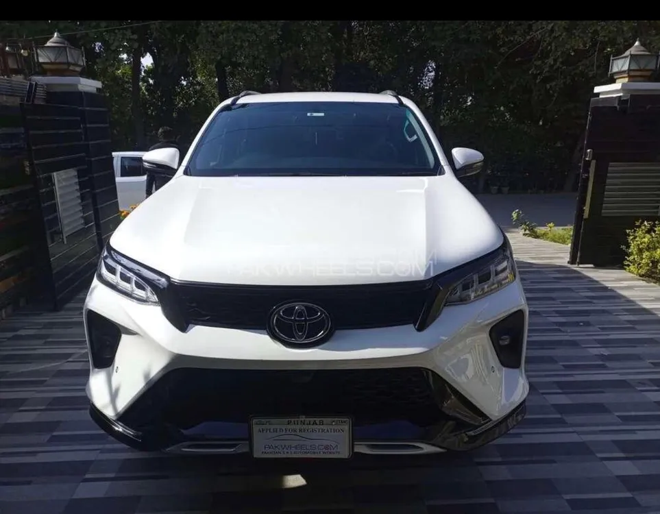 Toyota Fortuner 2022 for Sale in Lahore Image-1