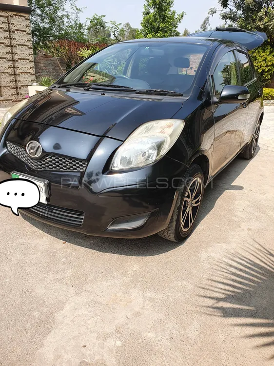Toyota Vitz 2008 for Sale in Sialkot Image-1