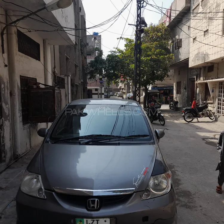 Honda City 2005 for Sale in Lahore Image-1