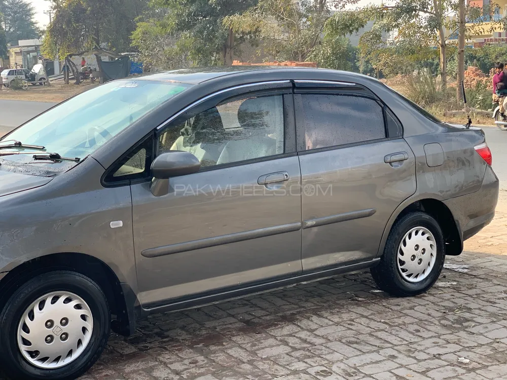 Honda City 2006 for Sale in Kot addu Image-1