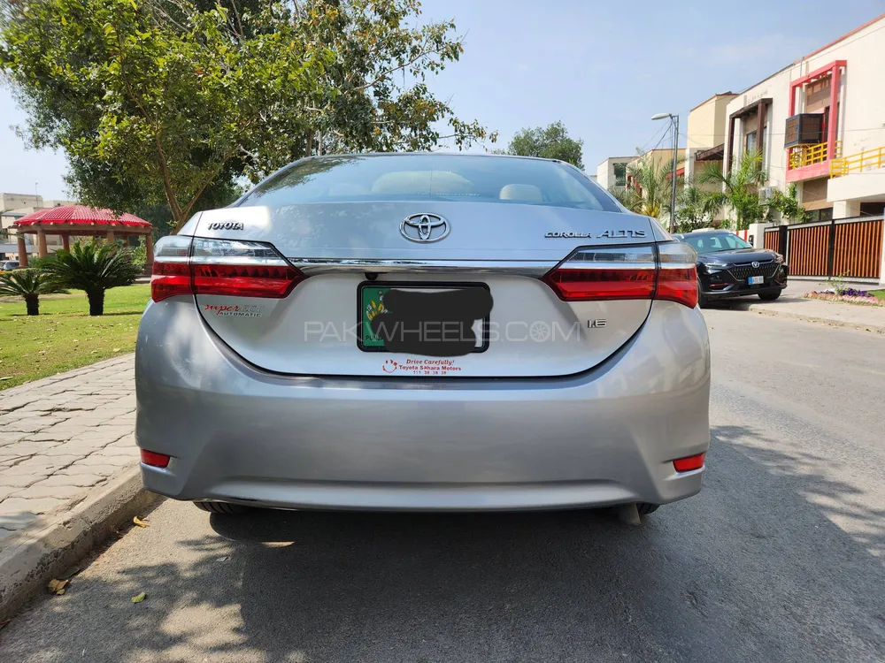 Toyota Corolla 2018 for Sale in Lahore Image-1