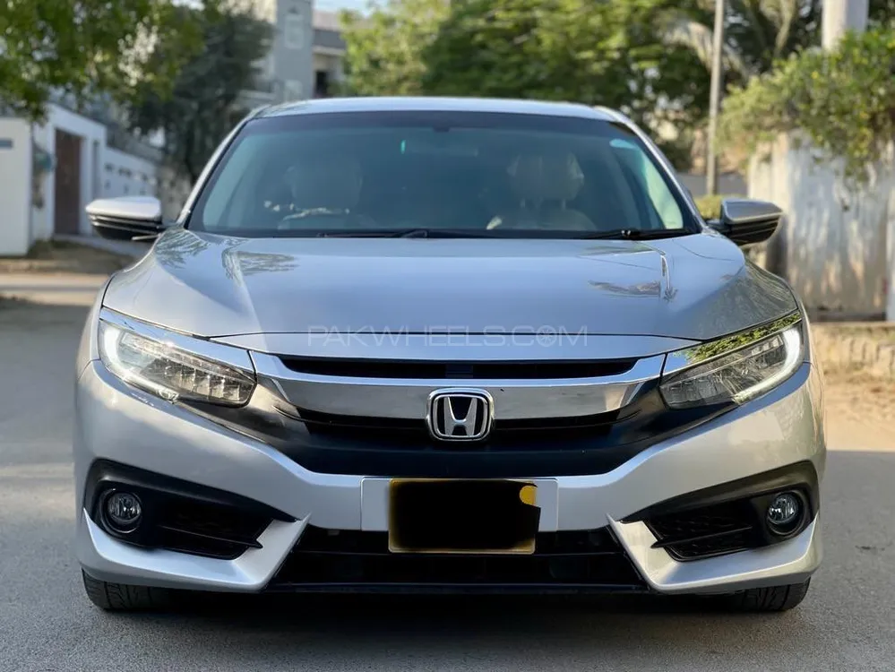 Honda Civic 2018 for Sale in Karachi Image-1