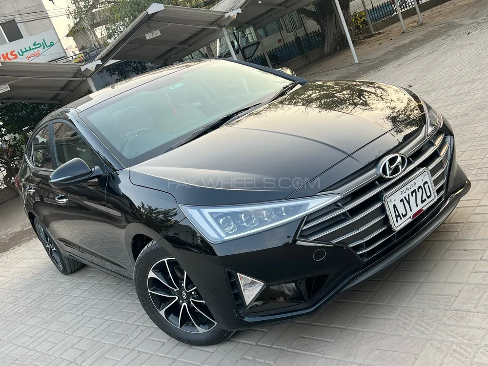 Hyundai Elantra 2022 for Sale in Lahore Image-1