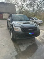 Toyota Hilux Invincible 2013 for Sale