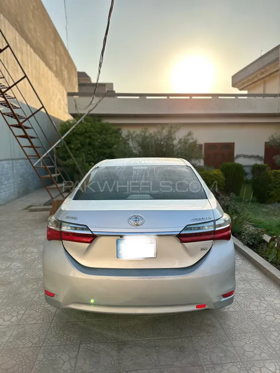 Toyota Corolla 2017 for Sale in Mandi bahauddin Image-1