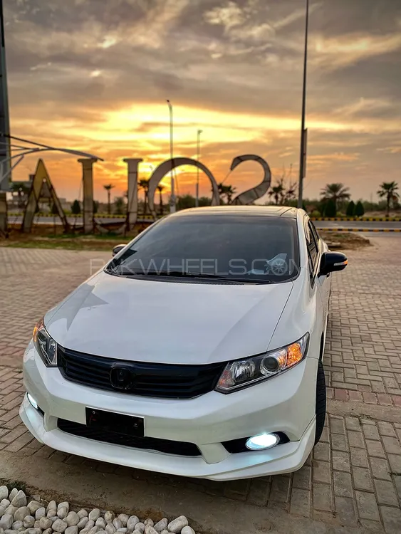 Honda Civic 2015 for Sale in Multan Image-1