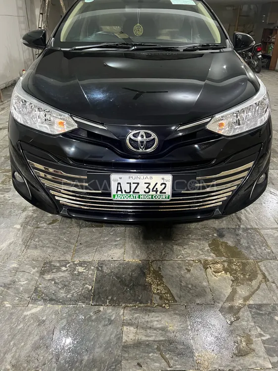 Toyota Yaris Sedan 2022 for Sale in Lahore Image-1