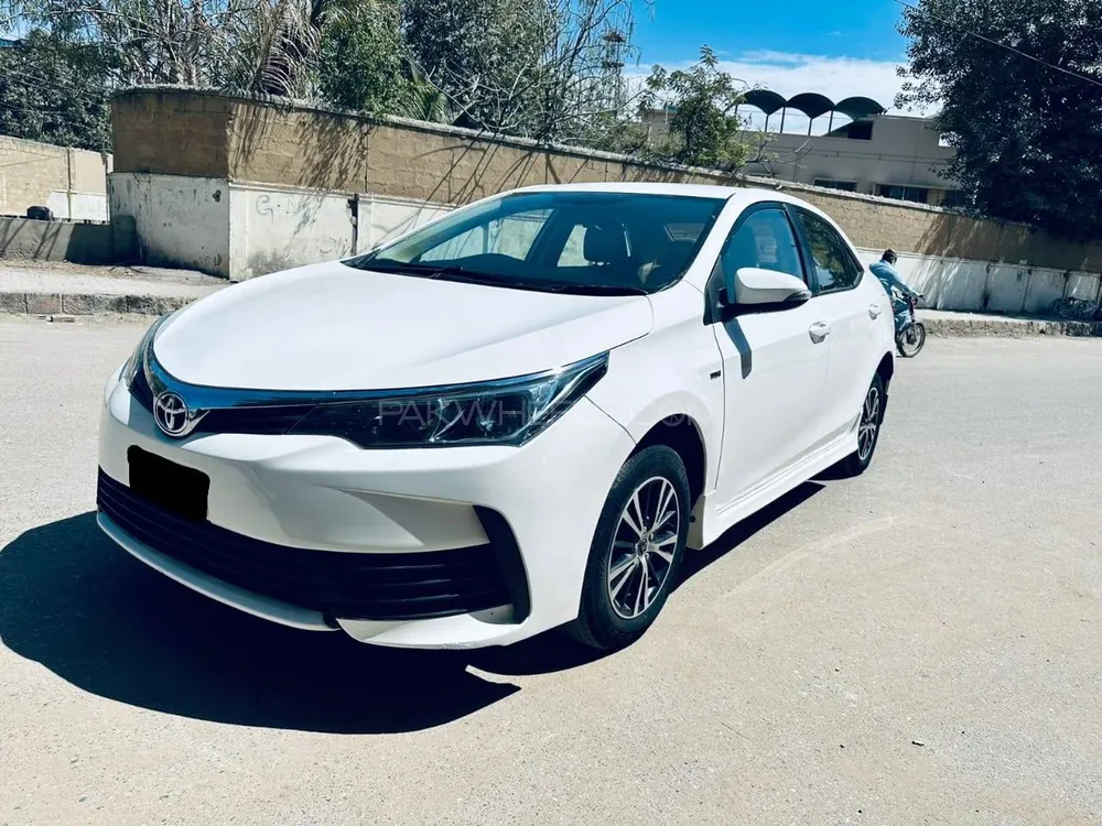 Toyota Corolla 2020 for Sale in Karachi Image-1