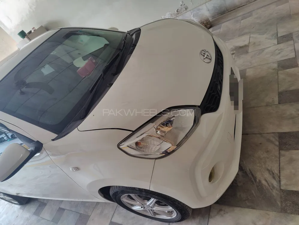 Toyota Passo 2017 for Sale in Peshawar Image-1