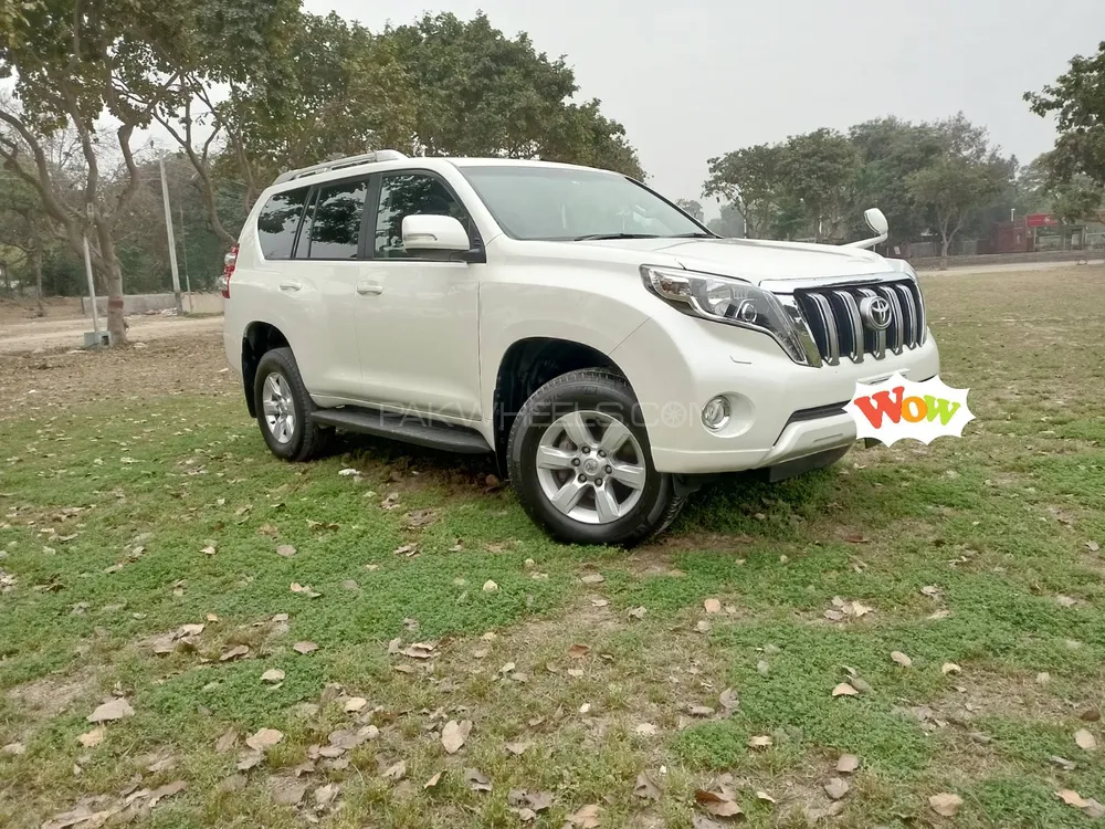 Toyota Prado 2016 for Sale in Sialkot Image-1