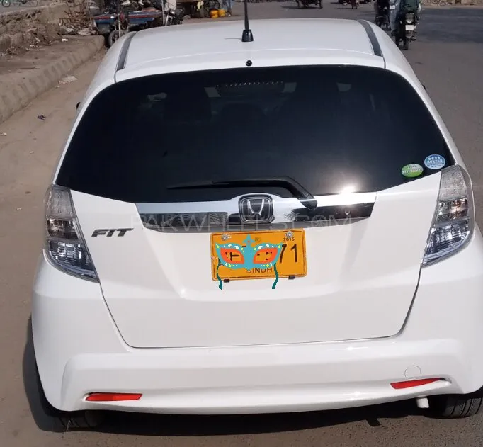 Honda Fit 2012 for Sale in Karachi Image-1