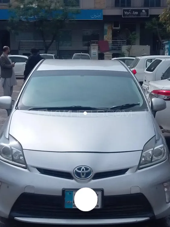 Toyota Prius 2014 for Sale in Islamabad Image-1