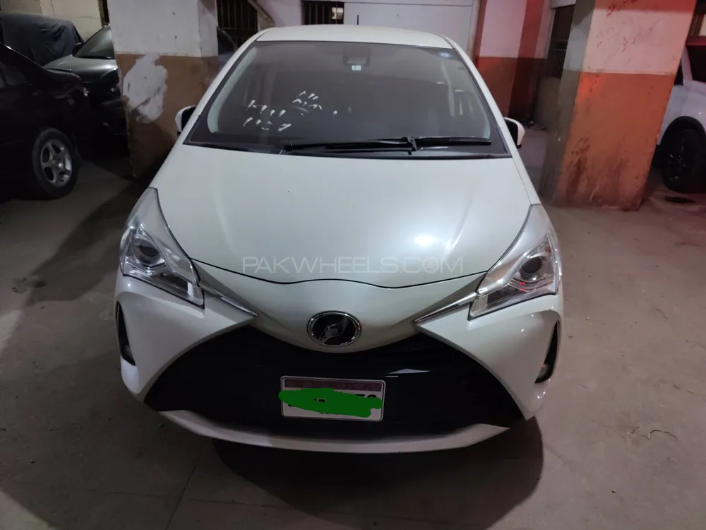 Toyota Vitz 2019 for Sale in Karachi Image-1