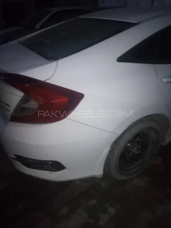 Honda Civic 2017 for Sale in Lahore Image-1