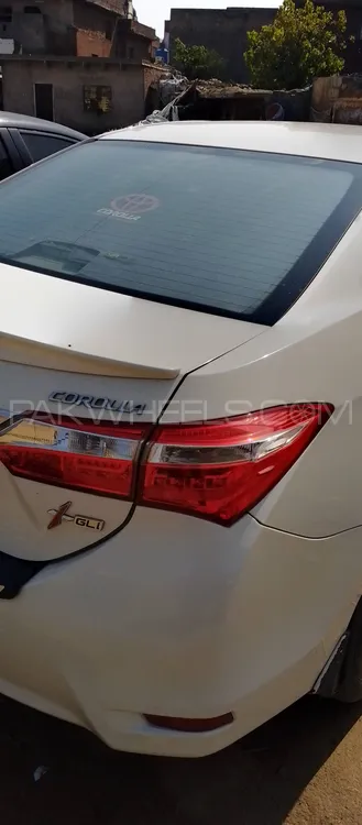 Toyota Corolla 2015 for Sale in Gujranwala Image-1