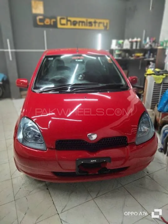 Toyota Vitz 2000 for Sale in Peshawar Image-1