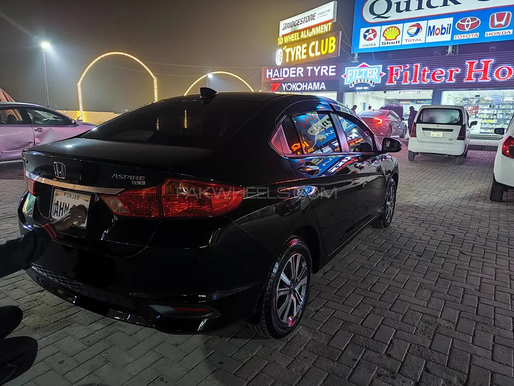 Honda City 2022 for Sale in Lahore Image-1