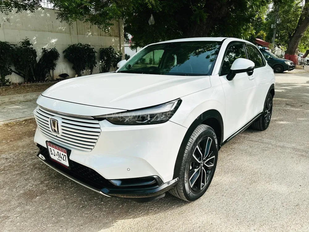 Honda Vezel 2021 for Sale in Karachi Image-1
