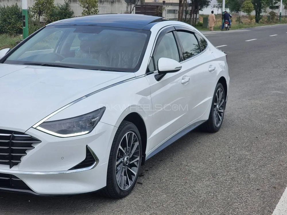 Hyundai Sonata 2022 for Sale in Lahore Image-1