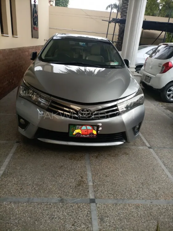 Toyota Corolla 2015 for Sale in Lahore Image-1