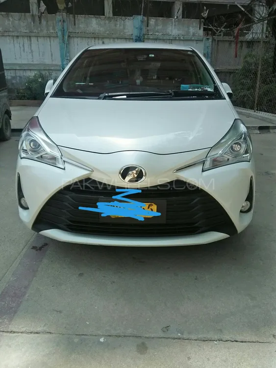 Toyota Vitz 2019 for Sale in Karachi Image-1