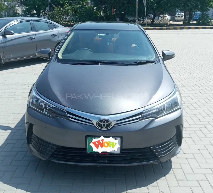 Toyota Corolla 2017 for Sale in Lahore Image-1