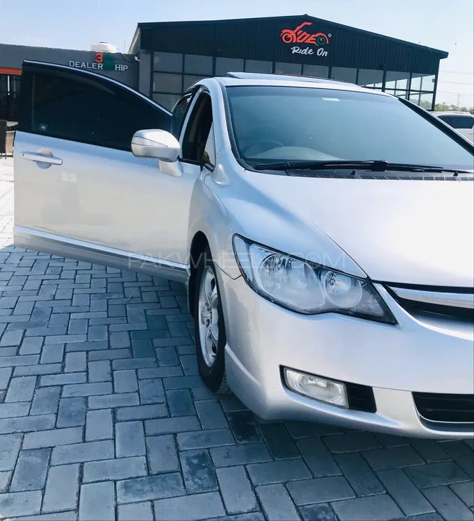 Honda Civic 2009 for Sale in Islamabad Image-1