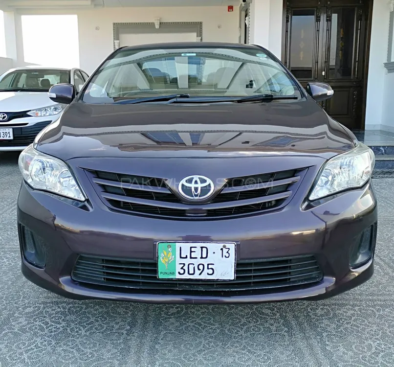 Toyota Corolla 2013 for Sale in Lahore Image-1