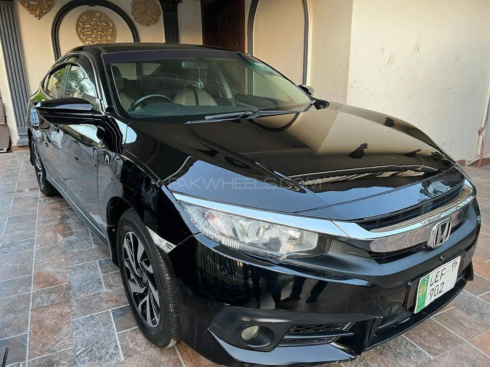 Honda Civic 2017 for Sale in Lahore Image-1