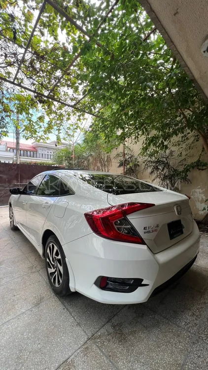 Honda Civic 2018 for Sale in Peshawar Image-1