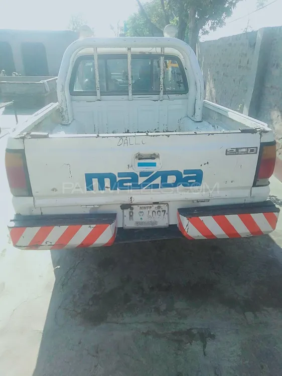 Mazda B2200 1993 for Sale in Faisalabad Image-1