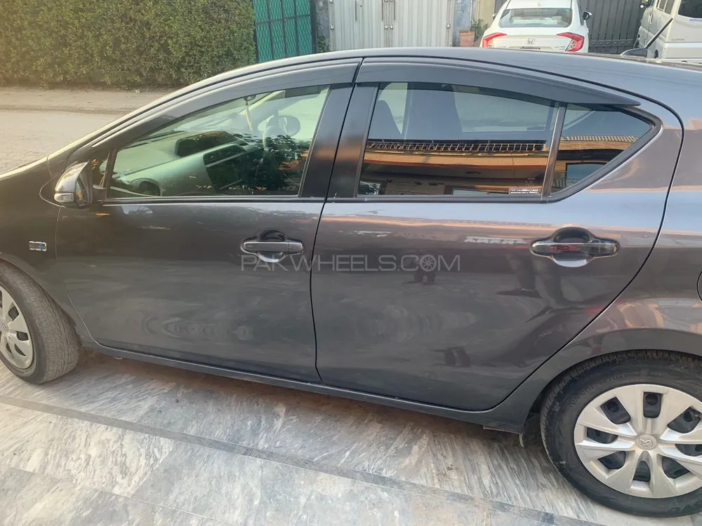 Toyota Aqua 2014 for Sale in Lahore Image-1