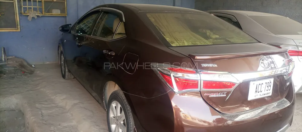 Toyota Corolla 2015 for Sale in Mardan Image-1