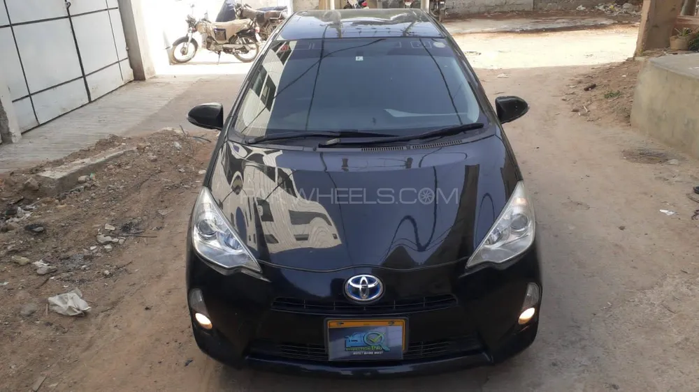 Toyota Aqua 2014 for Sale in Karachi Image-1