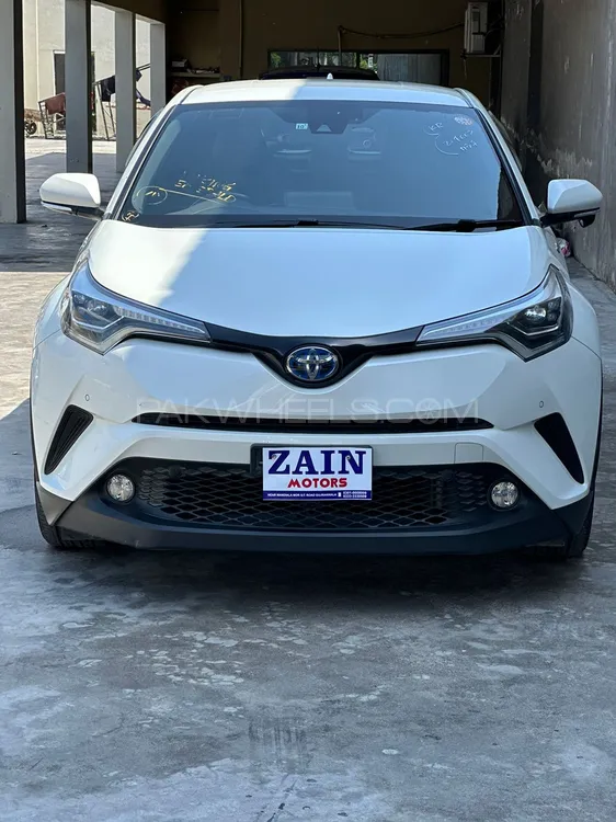 Toyota C-HR 2017 for Sale in Gujranwala Image-1