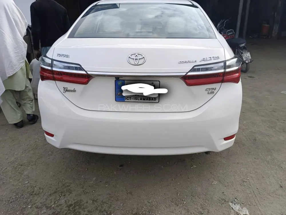 Toyota Corolla 2020 for Sale in Bannu Image-1