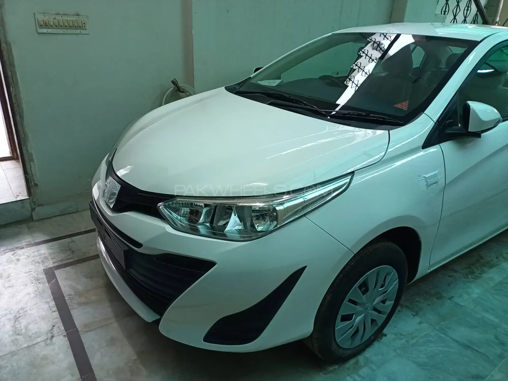 ٹویوٹا یارس سیڈان 2023 for Sale in کراچی Image-1