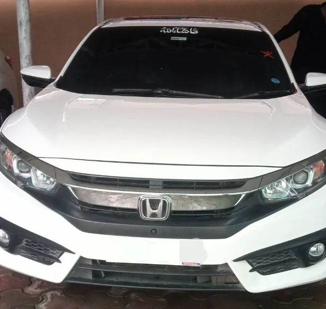 Honda Civic 2019 for Sale in Peshawar Image-1