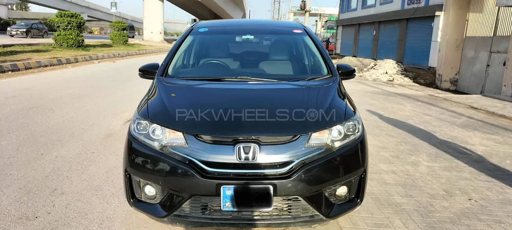 Honda Fit 2014 for Sale in Peshawar Image-1