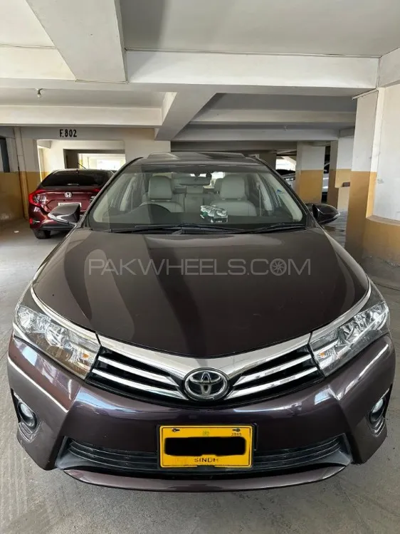 Toyota Corolla 2015 for Sale in Karachi Image-1