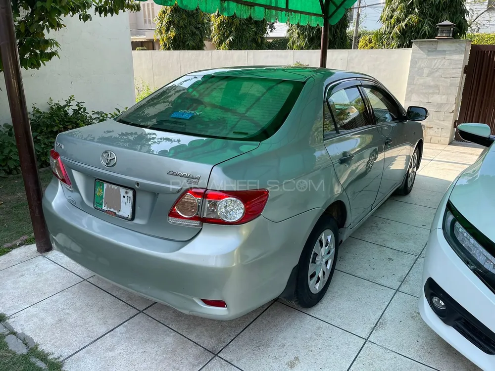 Toyota Corolla 2011 for Sale in Lahore Image-1
