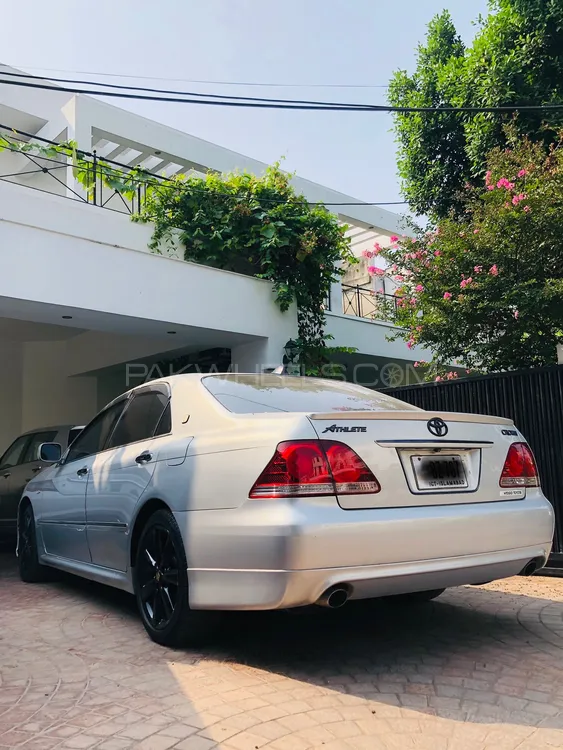 Toyota Crown 2006 for Sale in Lahore Image-1