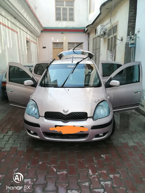 Toyota Vitz 1999 for Sale in Peshawar Image-1