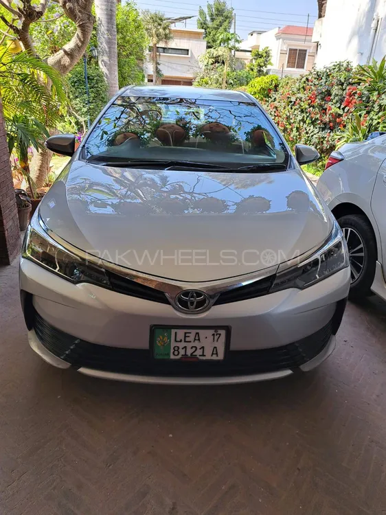 Toyota Corolla 2017 for Sale in Lahore Image-1