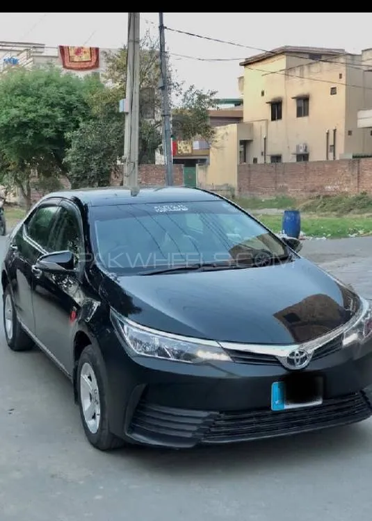 Toyota Corolla 2015 for Sale in Gujranwala Image-1
