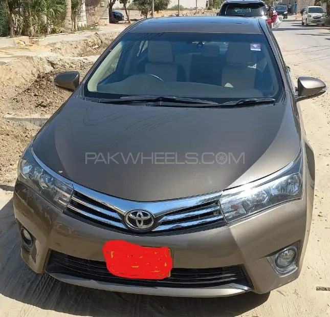 Toyota Corolla 2015 for Sale in Karachi Image-1