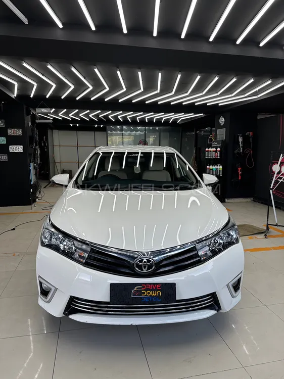 Toyota Corolla 2016 for Sale in Islamabad Image-1